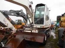 escavatore gommato Liebherr