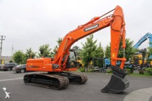 escavatore cingolato Doosan
