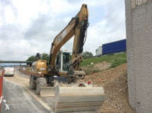 Caterpillar M318