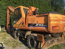 escavatore per movimentazione Doosan