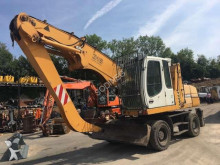 escavatore per movimentazione Liebherr