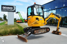 JCB 8025