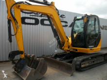 mini pelle JCB
