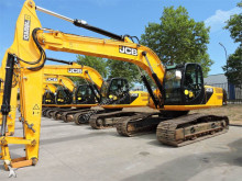 pelle sur chenilles JCB