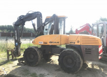graafmachine op banden Mecalac