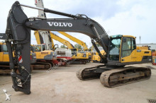 escavatore cingolato Volvo