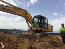 excavadora de ruedas Komatsu