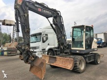 escavadora sobre pneus Terex