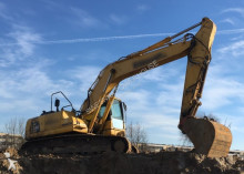 Komatsu PC240NLC-8