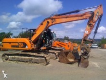 excavator pe şenile JCB