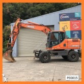 graafmachine op banden Doosan