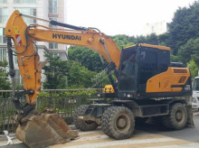 graafmachine op banden Hyundai