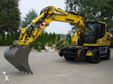 graafmachine op banden Liebherr