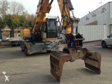 escavatore per movimentazione Liebherr