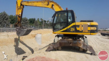 pelle sur pneus JCB