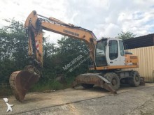 pelle sur pneus Liebherr