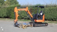 mini escavatore Hitachi