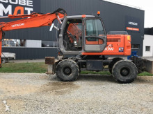 graafmachine op banden Hitachi