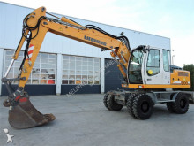 graafmachine op banden Liebherr