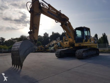escavatore cingolato Komatsu