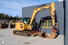escavatore cingolato Caterpillar