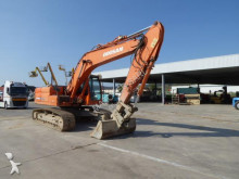 escavatore cingolato Doosan