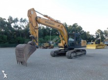 pelle sur chenilles Hyundai