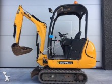mini pelle JCB