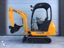 mini pelle JCB