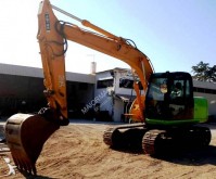 pelle sur chenilles JCB