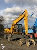 pelle sur pneus JCB
