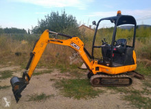 mini pelle JCB