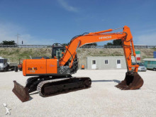 pelle sur chenilles Hitachi