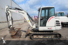 mini pelle Terex