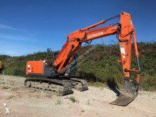 escavatore cingolato Hitachi