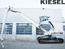 escavatore per movimentazione Terex