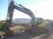 escavatore cingolato Volvo