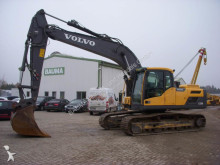 escavatore cingolato Volvo