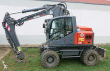gebrauchter Radbagger