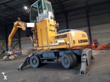 pelle sur pneus Liebherr