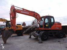 Doosan DX160W
