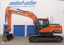 n/a track excavator