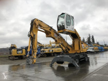 pelle de manutention Liebherr