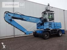pelle de manutention Fuchs