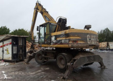 Caterpillar M 318 excavator