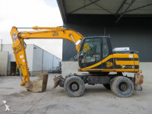 pelle sur pneus JCB