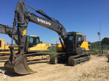 pelle sur chenilles Volvo