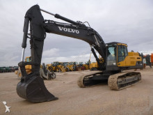 pelle sur chenilles Volvo