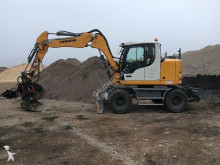 Liebherr A912Litronic