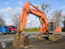 escavatore cingolato Hitachi